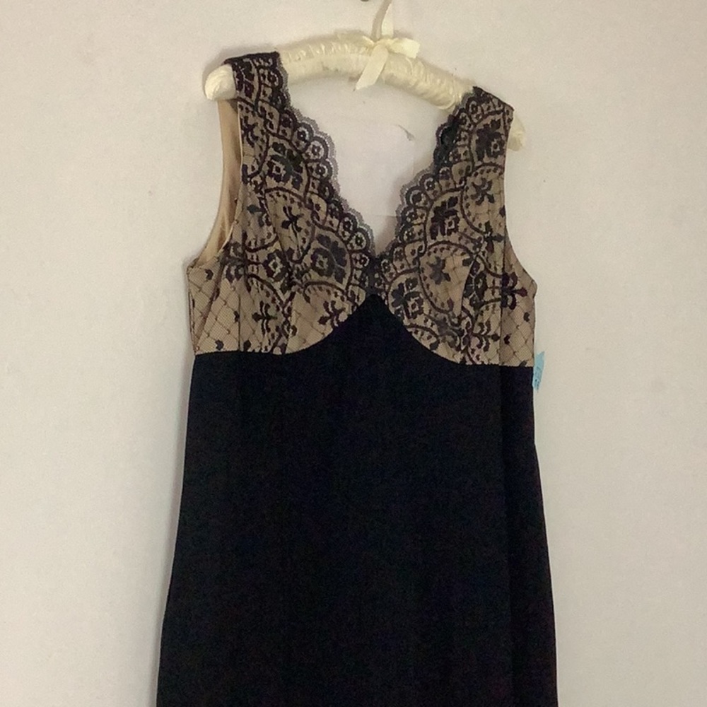 Morningside Black Sleeveless Lined Cocktail Slip Dress Lace Detail Made in USA